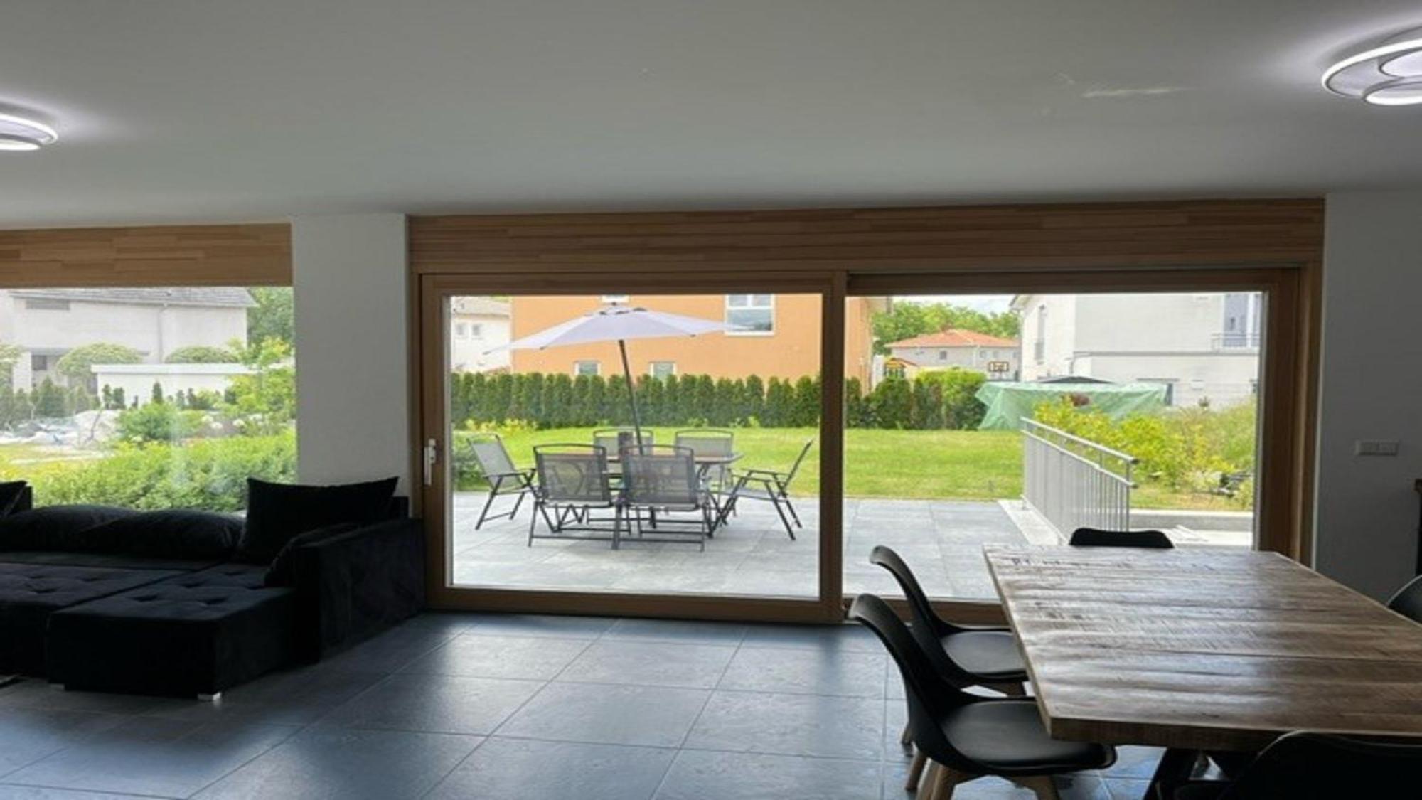 Moderne Ferienwohnung Sonnenbuehl سينغن المظهر الخارجي الصورة